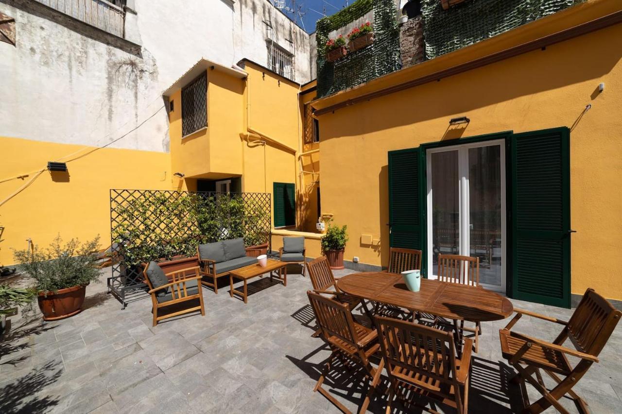 Galluppi Design Apartment By Houseinnaples Extérieur photo